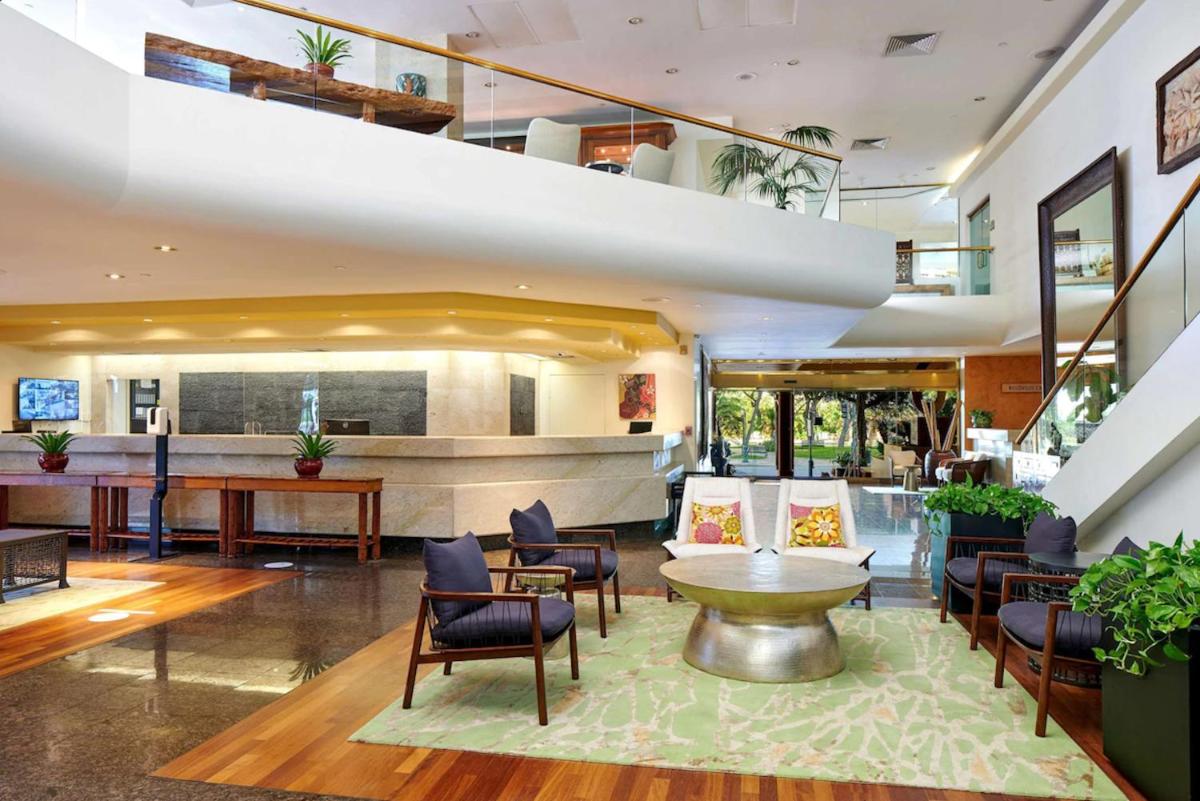 Luana Waikiki Hotel - Housity
