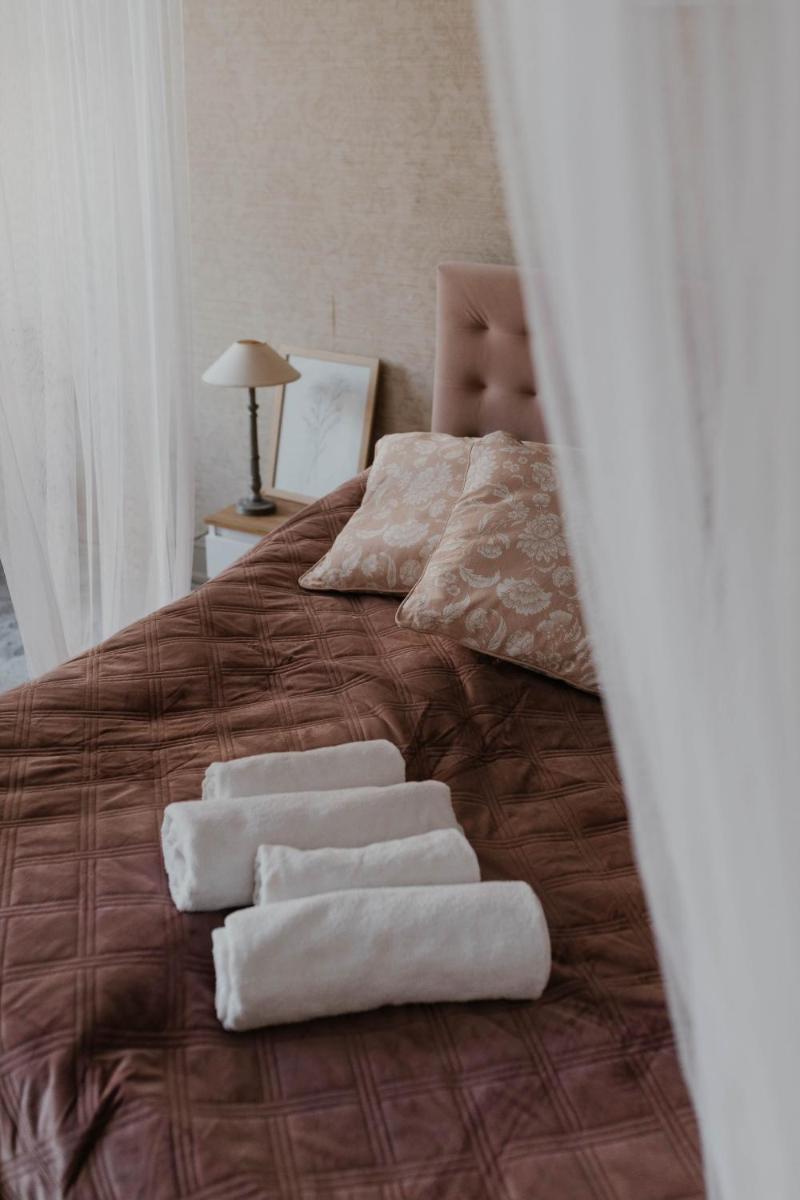 Hotel Adler - Housity