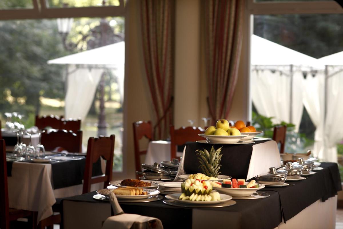 Hotel Balneario De Alceda - Housity