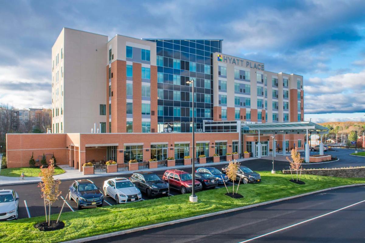Hyatt Place Marlborough/Apex Center - Housity