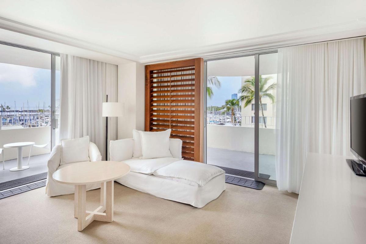Hilton Vacation Club The Modern Honolulu - Housity
