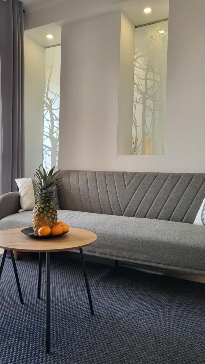 Apartamento Los Amigos, La Zenia Boulevard area, 2 bedrooms, beautiful swimming pool. - Housity