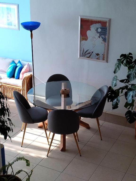 Papas Studios On the Seafront - Housity