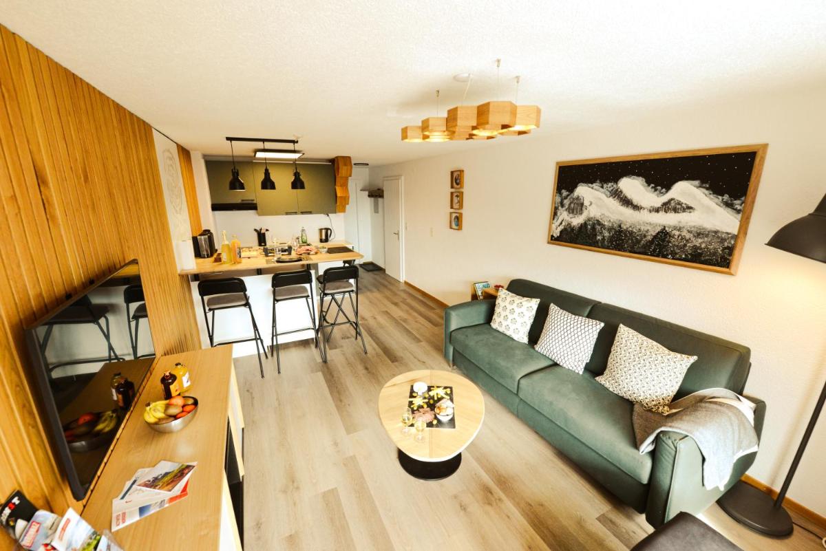 Peak view - 4 persons - Housity