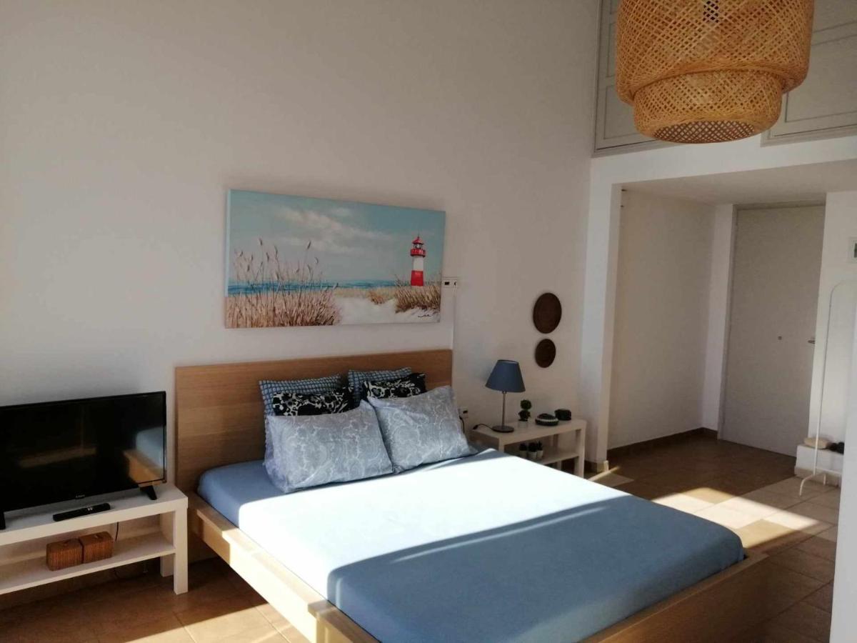 Aegina Port Apt 3 - Housity
