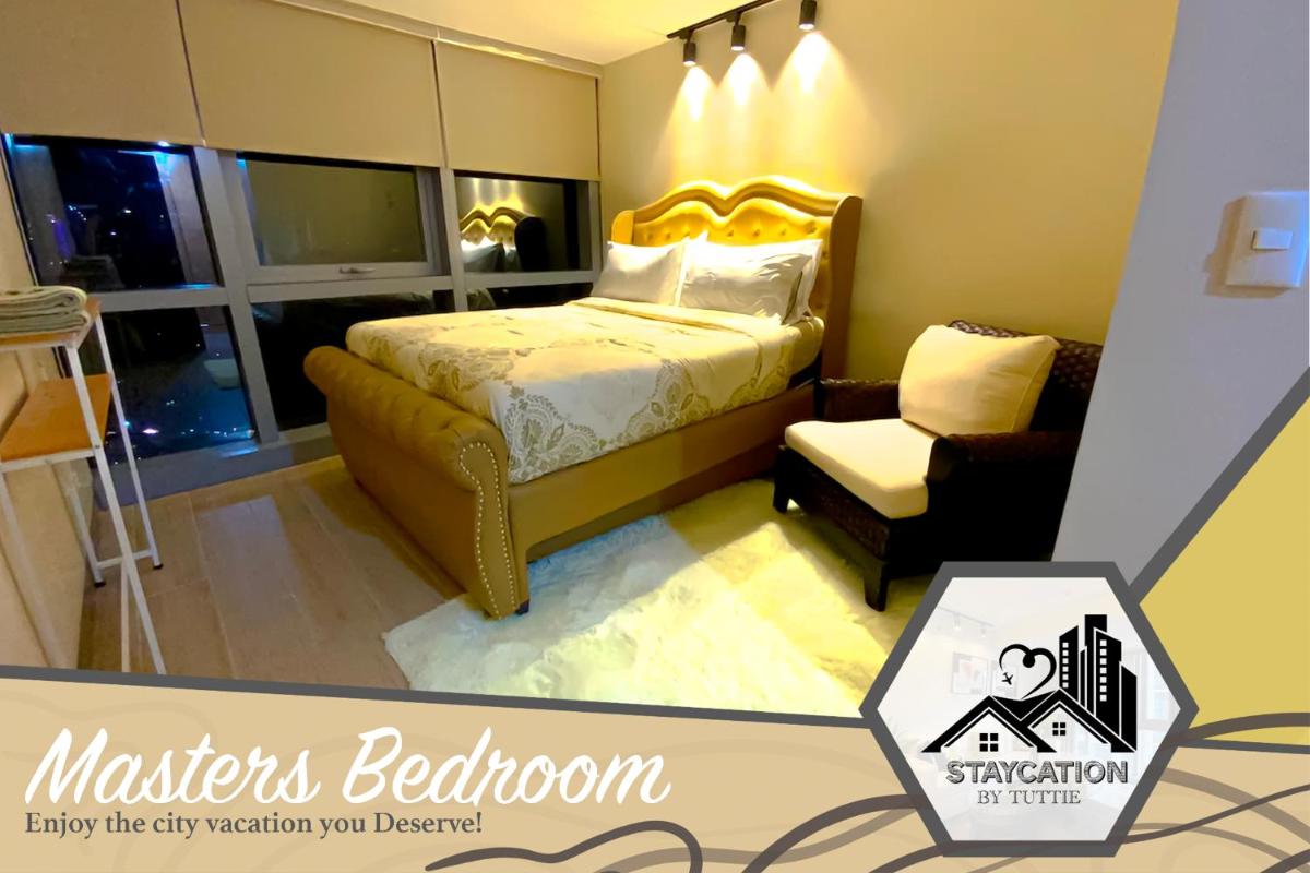 Suitetrails - Luxurious 2 Bedroom Family Suite plus Maid Rm in Eastwood City