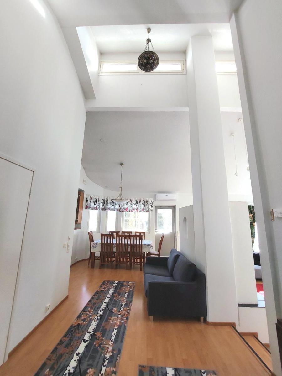 Semi-detached house with sauna - Housity
