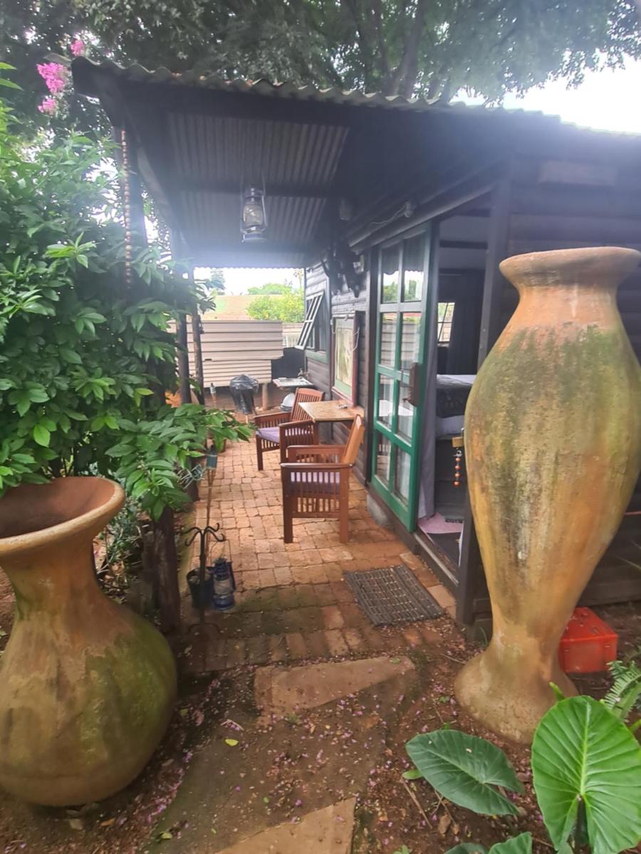 The Old Cabin - Housity