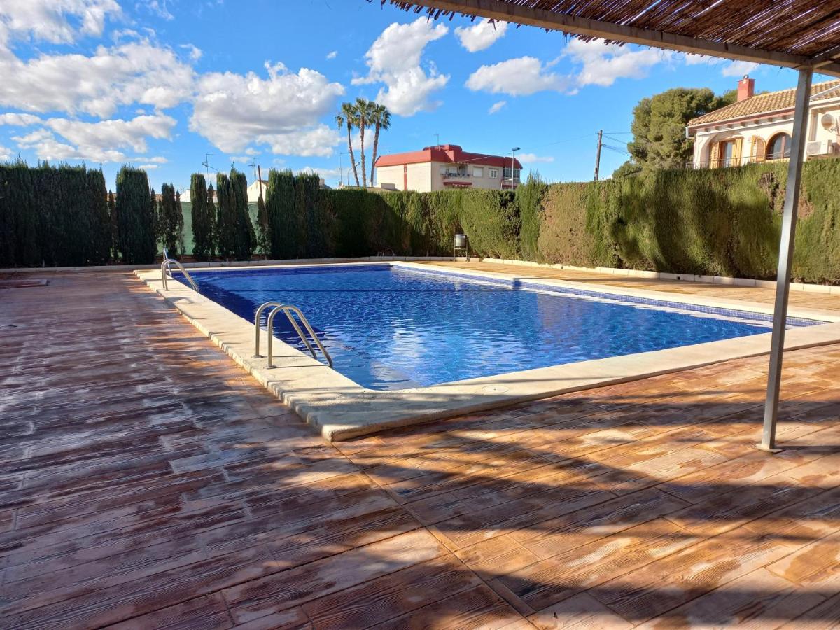 Appartement proche mer avec piscine - Housity