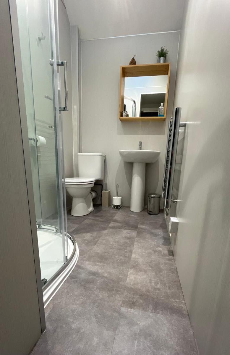 Dalmore Lodge Guest House - Housity