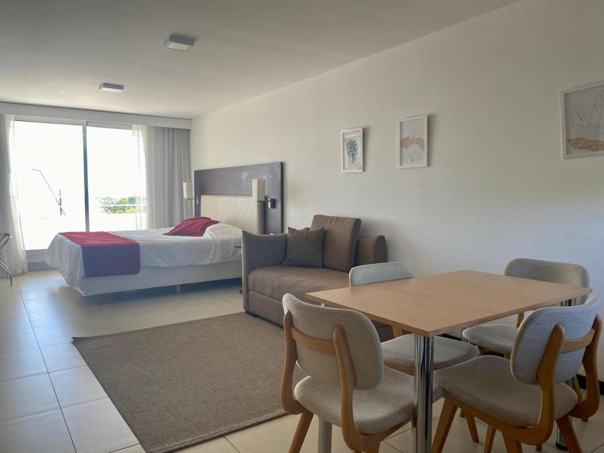 Monoambiente 411, Dos Orillas, Colonia - Housity