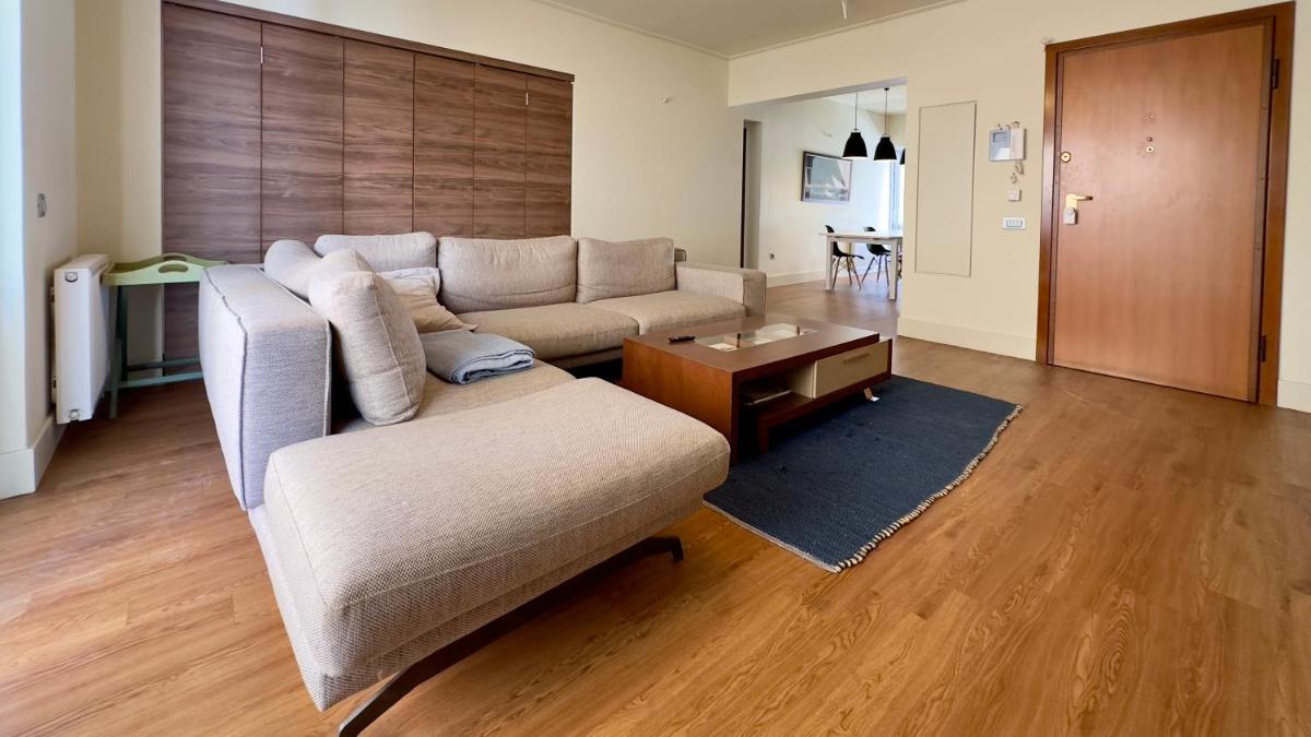 Captains 2-Bedroom Suite in Athens Nea Smyrni - Housity