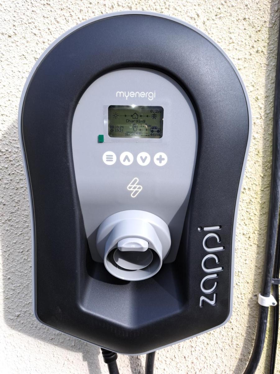 Sycamore Lodge Kent With EV Zappi type 2 - Housity