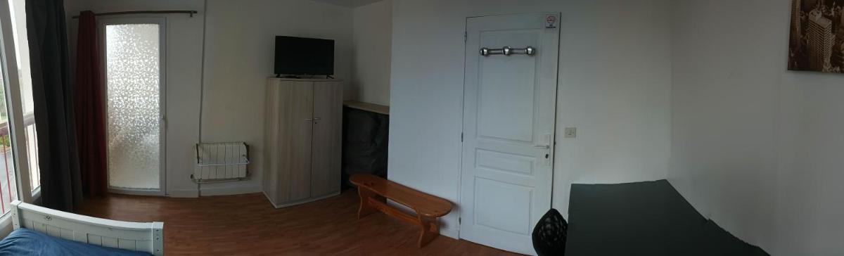 Chambre 12m2 proche Saclay, Massy RER - Housity