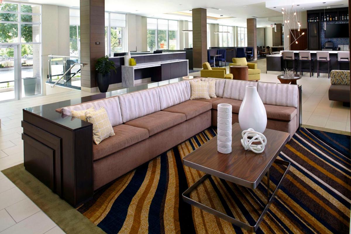 Hyatt House Pittsburgh Bloomfield Shadyside - Housity