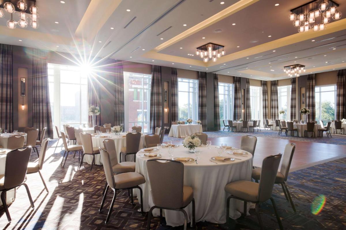 Hyatt Place Charleston - Historic District - Housity