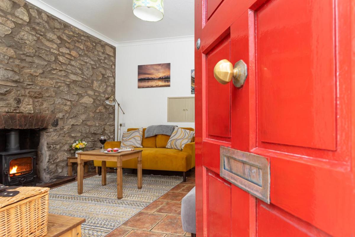 Marian Cottage - Housity