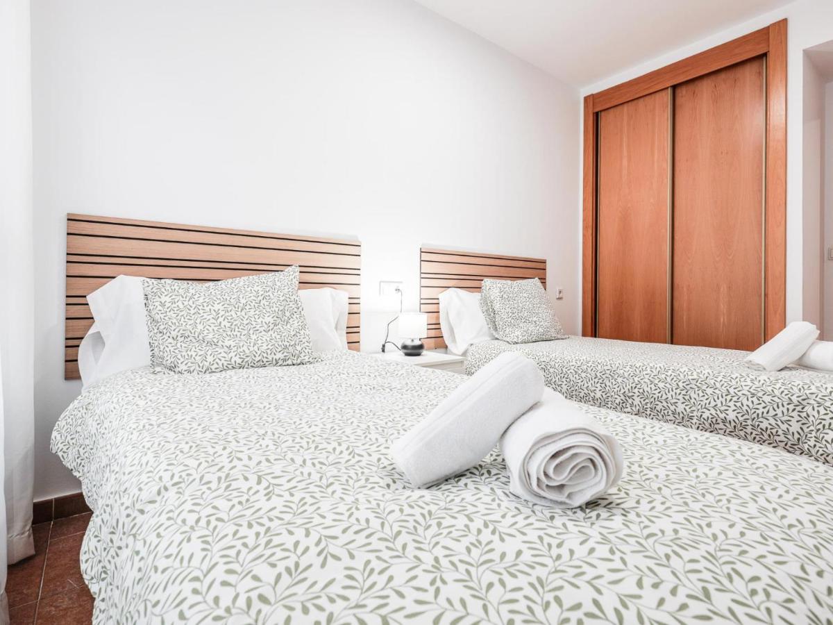 Apt buenas calidades La Algaba Bazan 1 B - Housity