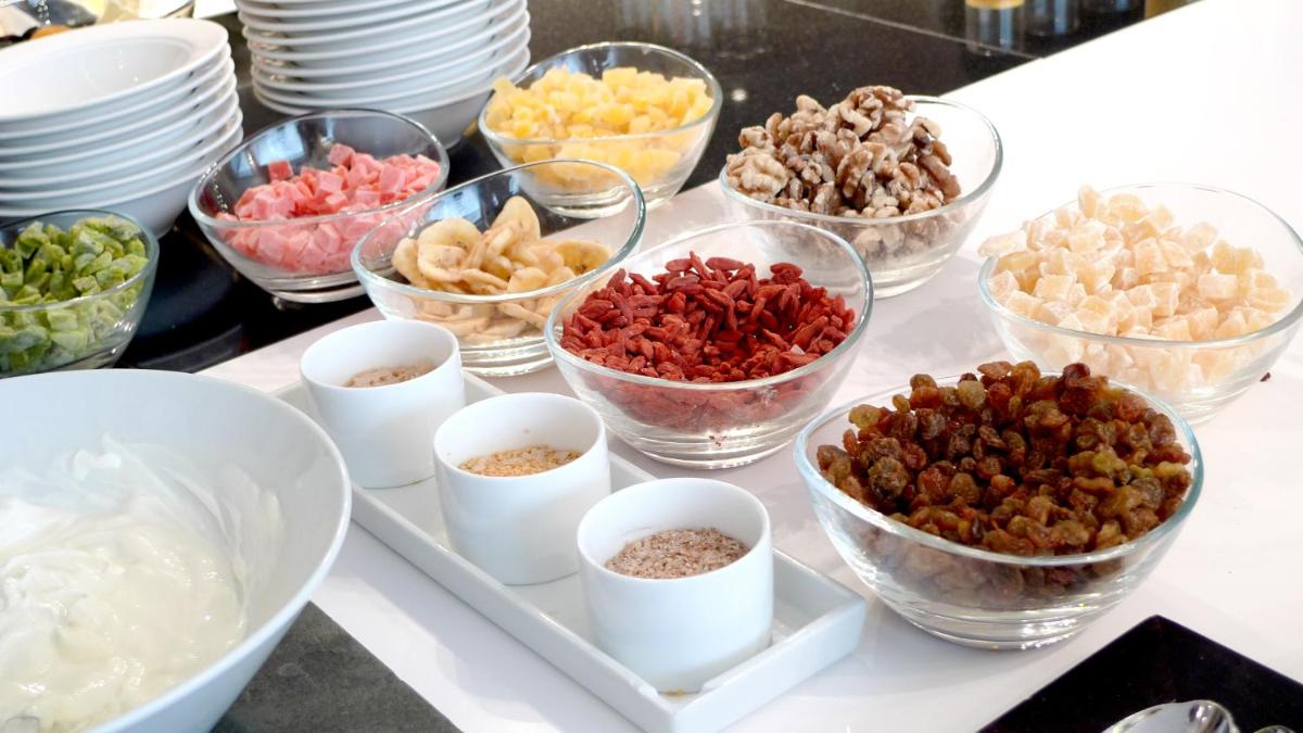 Comida en o cerca de este hotel