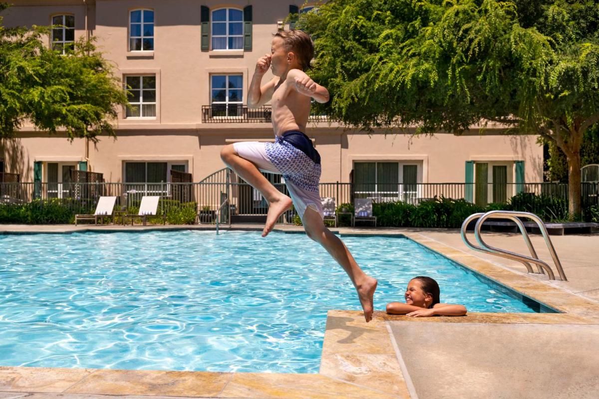 Hyatt Regency Sonoma Wine Country - Housity