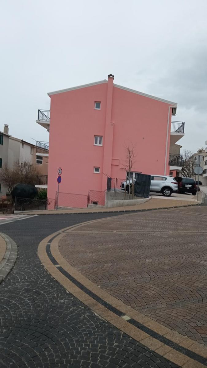 Studio Apartments Antonio - Housity