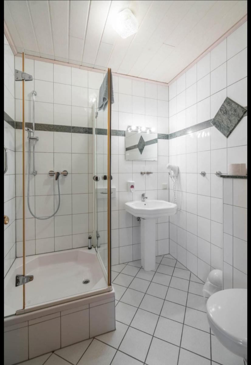 Landhotel Weingut Schulze - Housity