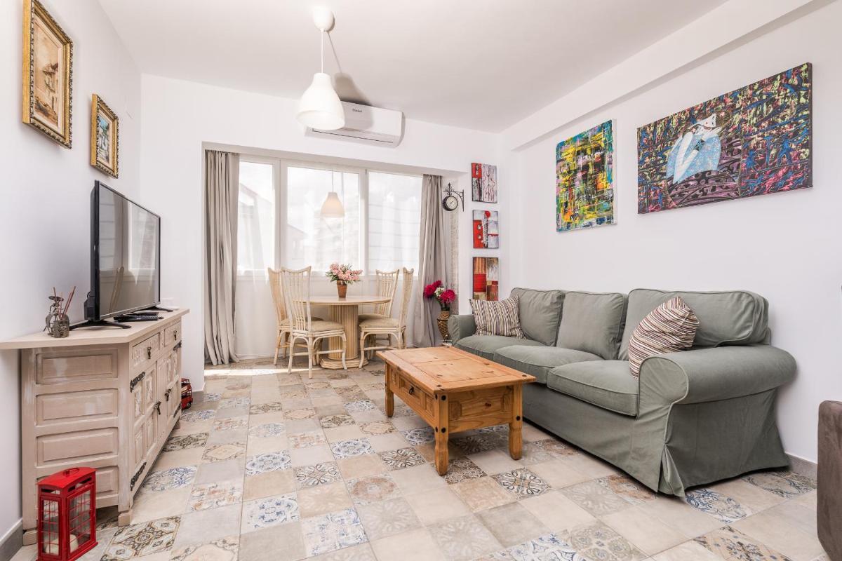 Happy house Arenal - Housity