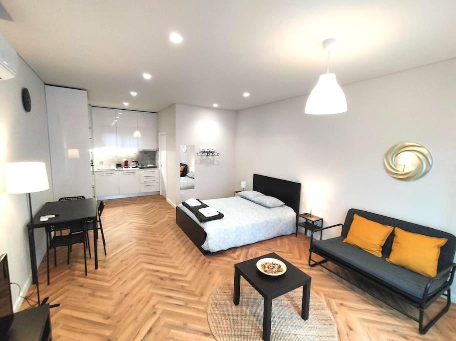 Heart of the City Suites - A - Housity