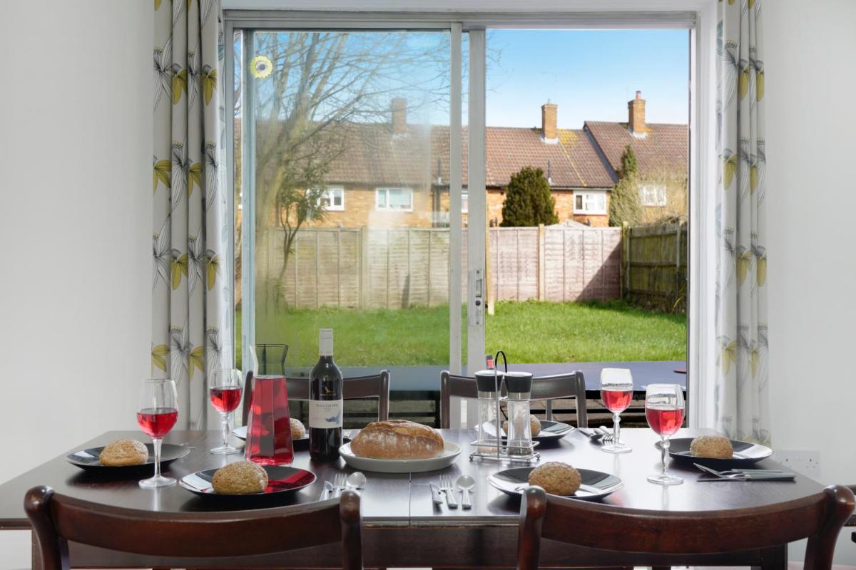 Harry Potter Studios I LDN in 25min I Sleeps x8 - Housity