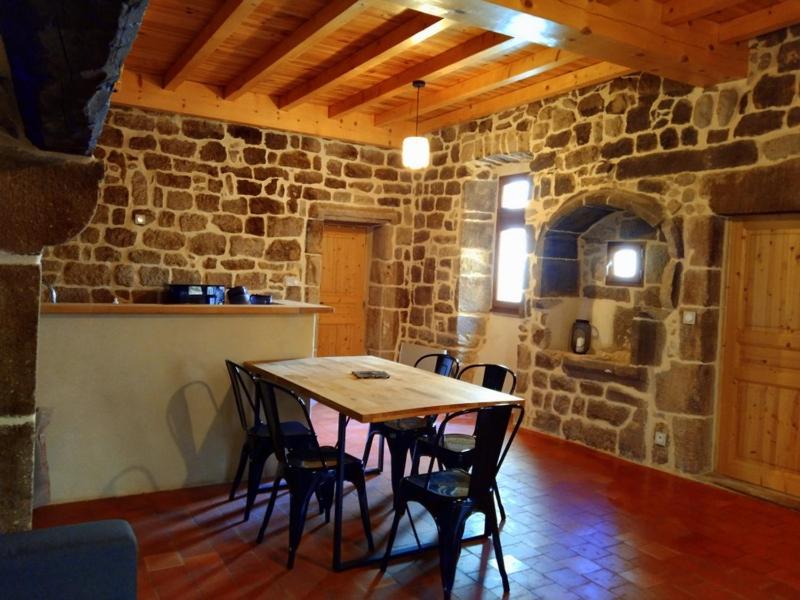 Maison de La Tour - Housity