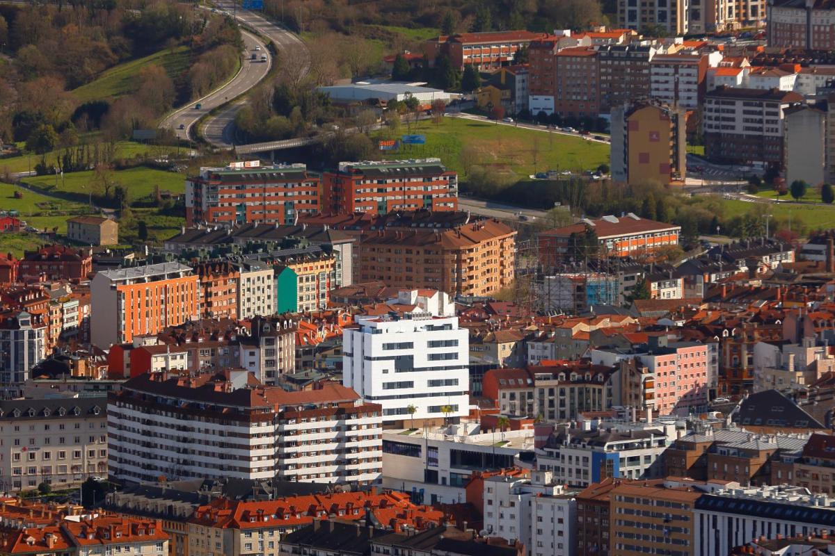 Vista general de Oviedo o vista desde el hotel