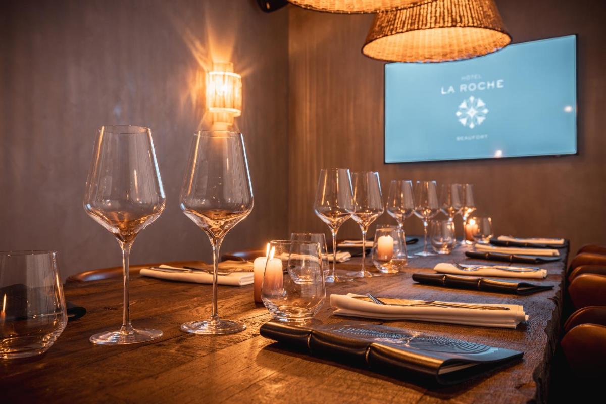 Hôtel de la Roche - Housity