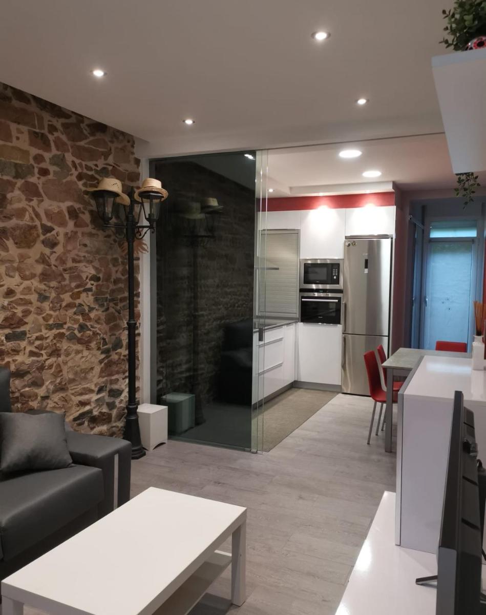 Apartamento en San Sebastián con patio exterior - Housity