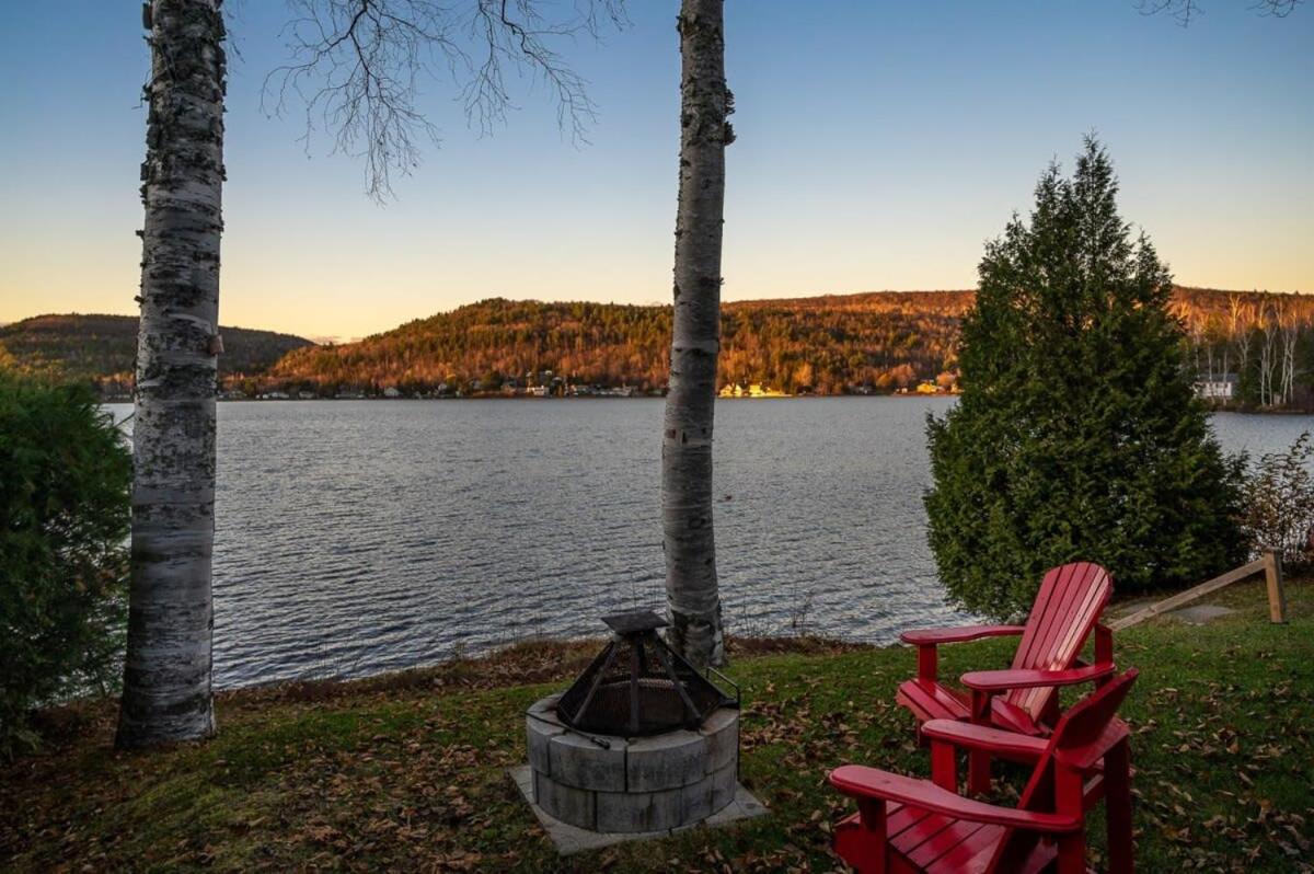 FRONT LAKE hot tub with sunset ski and slide 8p - Housity