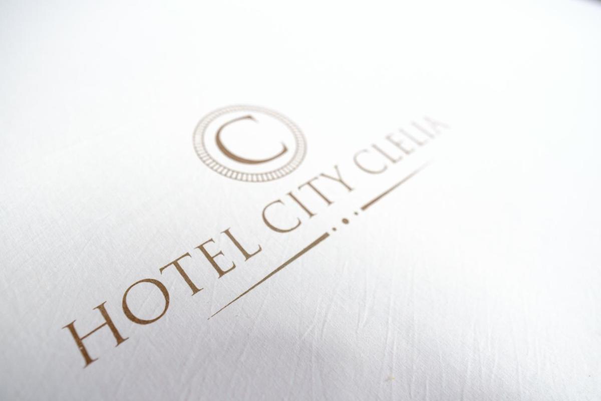 Suitetrails - Hotel city Clélia