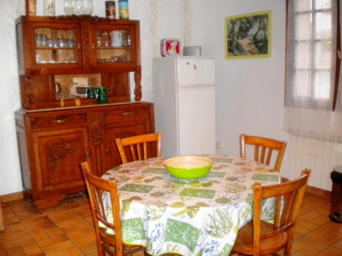 Gîte familial en Touraine avec jardin, proche châteaux et vignobles, animaux acceptés. - FR-1-381-240 - Housity