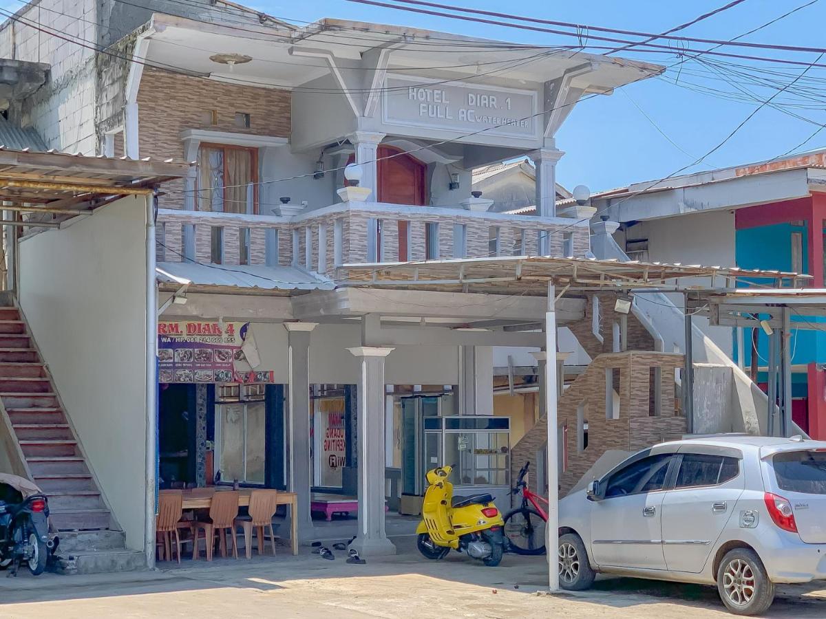 Penginapan Diar near Pantai Santolo Mitra RedDoorz - Housity
