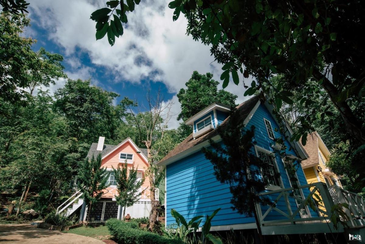 Suriyan Villa Erawan Kanchanaburi สุริยัน วิลล่า เอราวัณ กาญจนบุรี - Housity