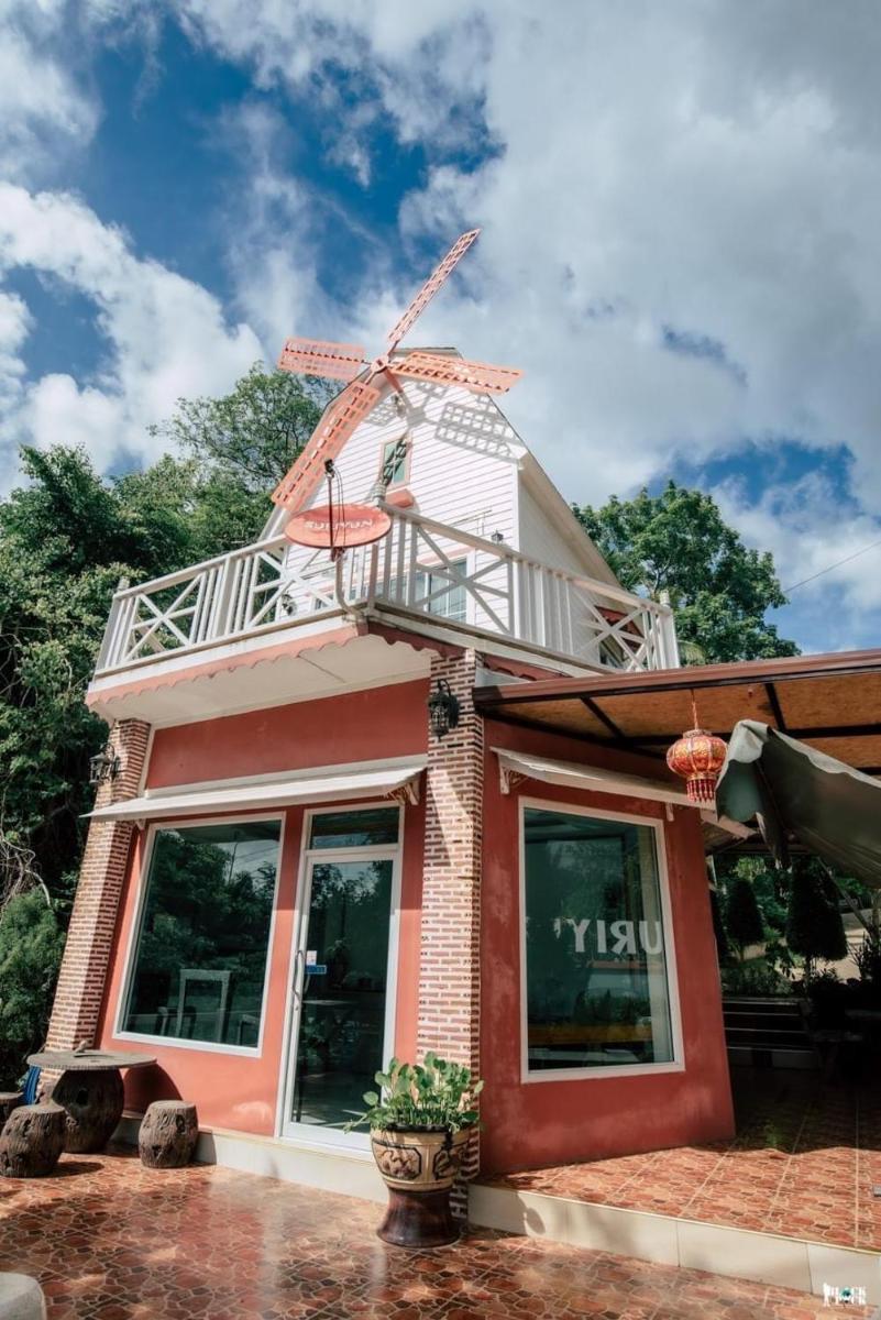 Suriyan Villa Erawan Kanchanaburi สุริยัน วิลล่า เอราวัณ กาญจนบุรี - Housity