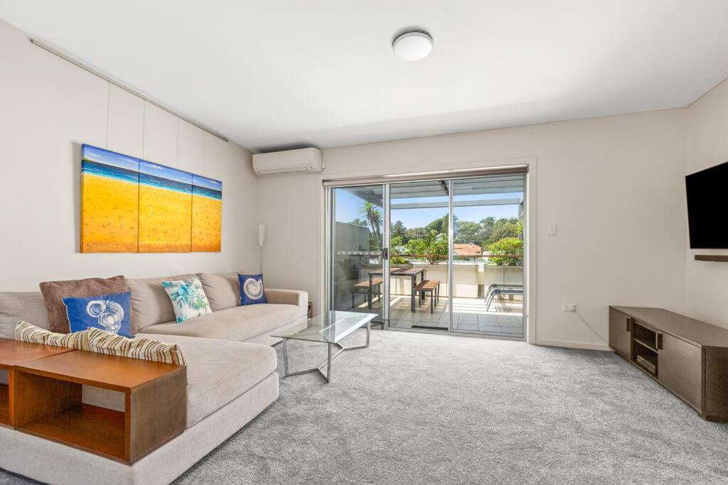 Surf at Avalon Beach and Laze on the Private Terrace - Housity