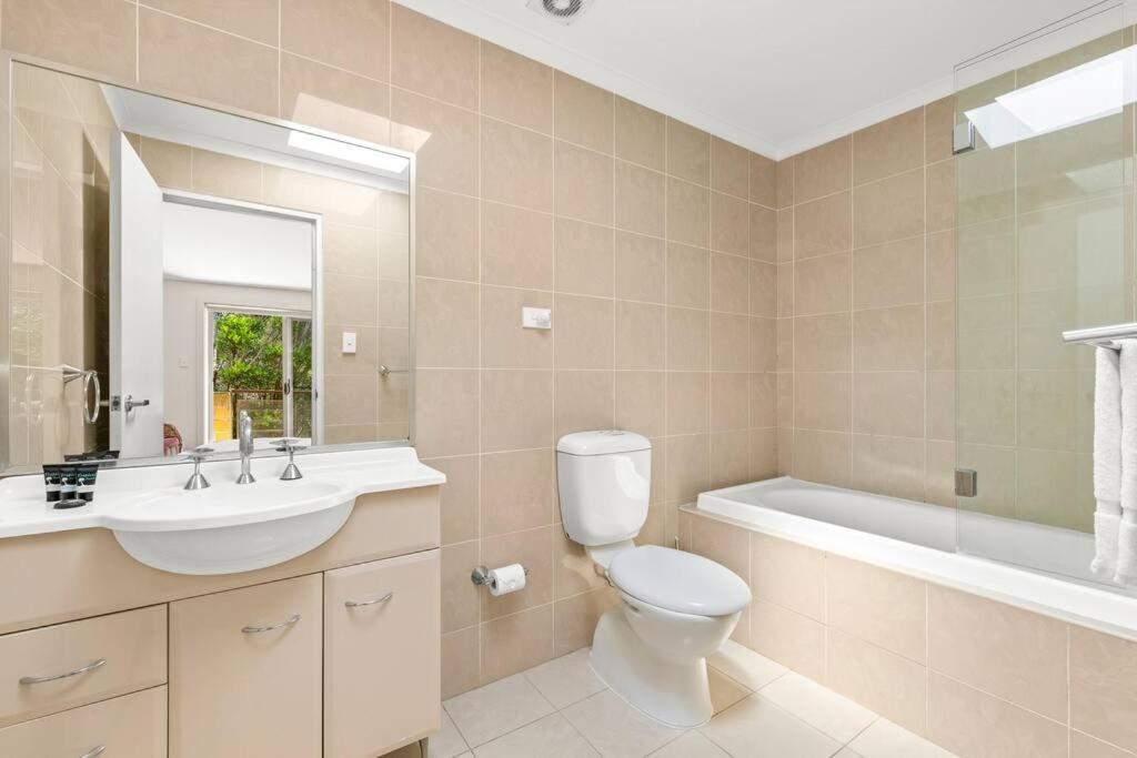 Surf at Avalon Beach and Laze on the Private Terrace - Housity