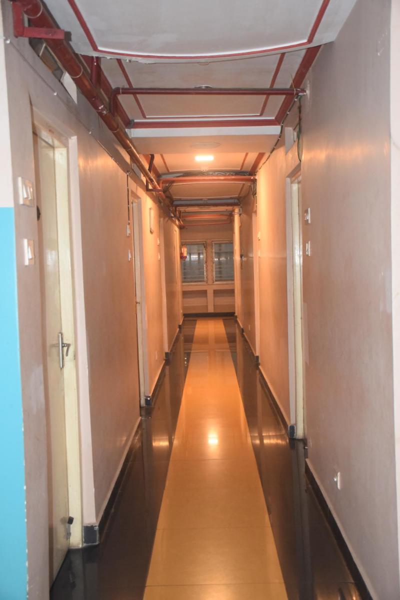 Starline Hotel - Housity