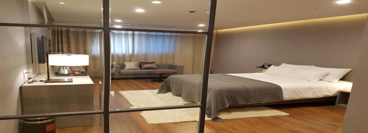Maruo Hotel - Housity