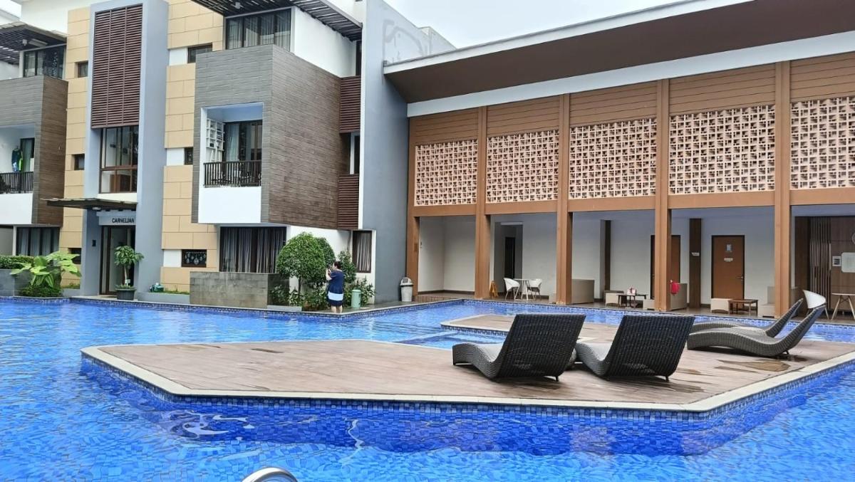Suitetrails - Cozy Apartment Asatti Agate Yellow Vanya Park