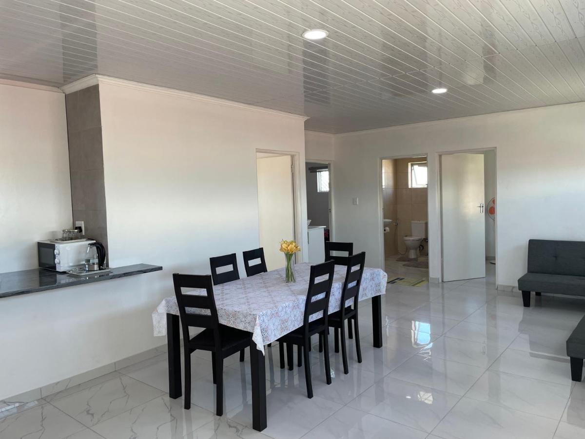 The MK House - Hizvo