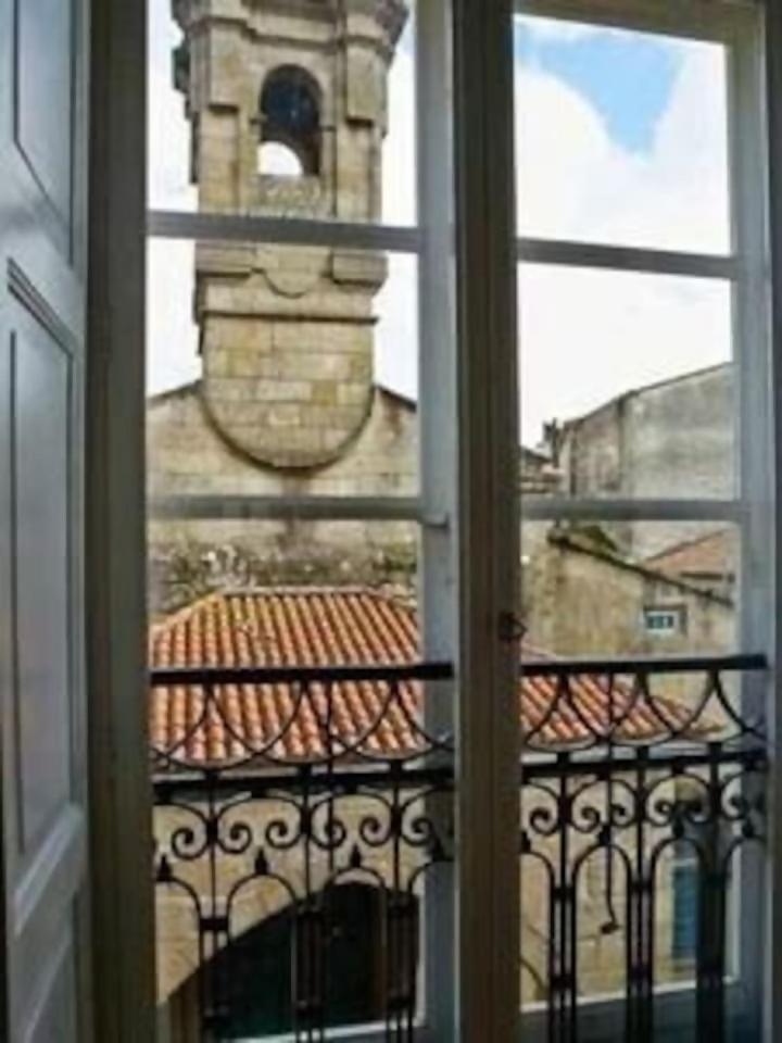 Espectácular piso en casa sXVIII frente a Salomé - Housity