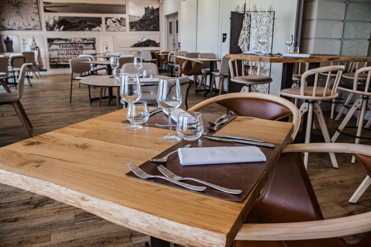 Restaurant ou autre lieu de restauration dans l'établissement Résidences Valdys Thalasso & Spa de Rockroum