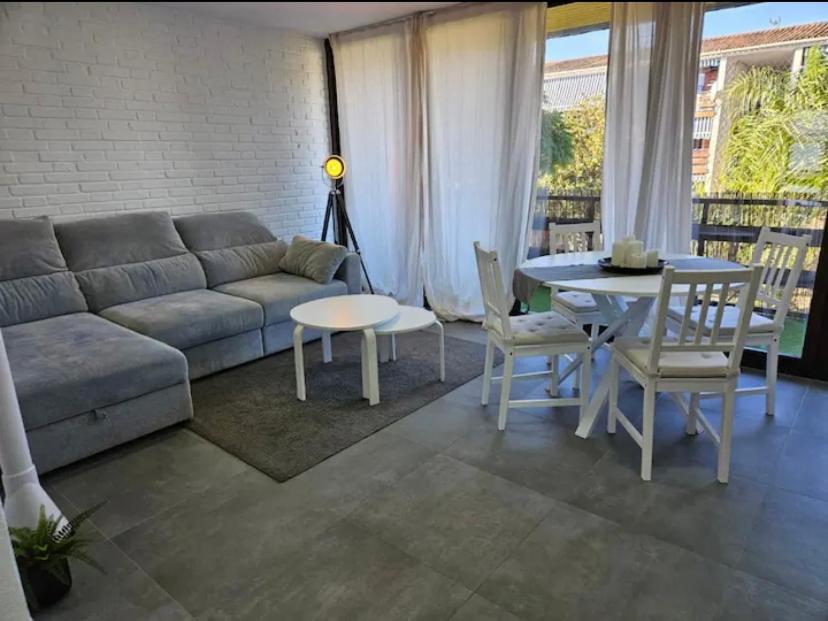 Beautiful Flat - Great Location - Hizvo