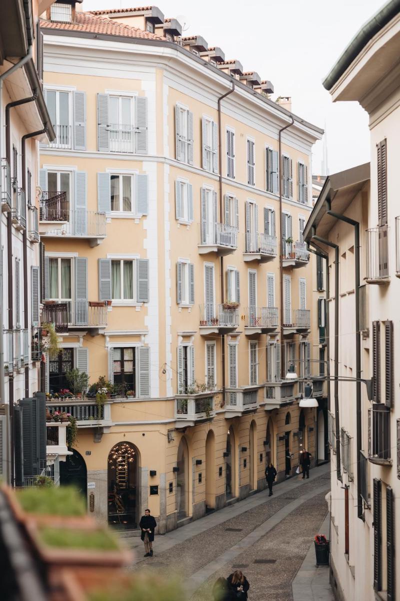 Charming Milan Apartments Brera - Madonnina - Housity