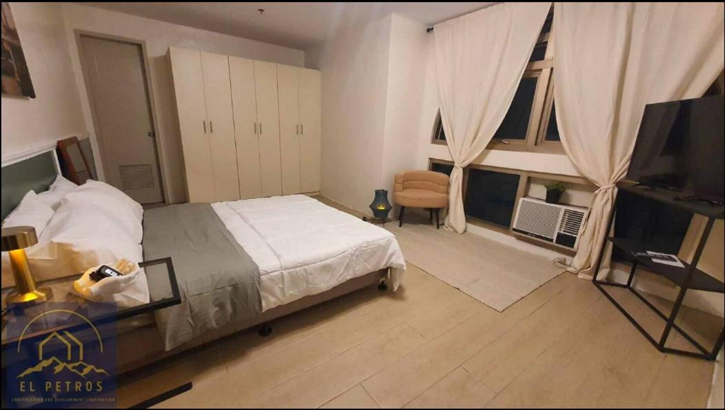 2 Bedroom Penthouse at Suntrust Capitol Plaza, Diliman, Quezon City - Housity